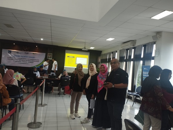  Pekerja PT. Mataram Tunggal Garment Terima Pencairan  Klaim dari BPJS Ketenagakerjaan  